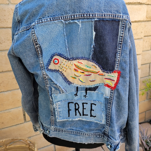 Jean Jacket with original design. - Picture 3 of 7